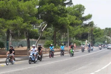 Exposición de motos y coches clásicos en Dénia 28