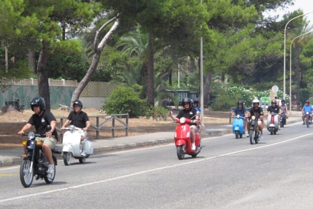 exposicion de motos y coches clasicos en denia 30