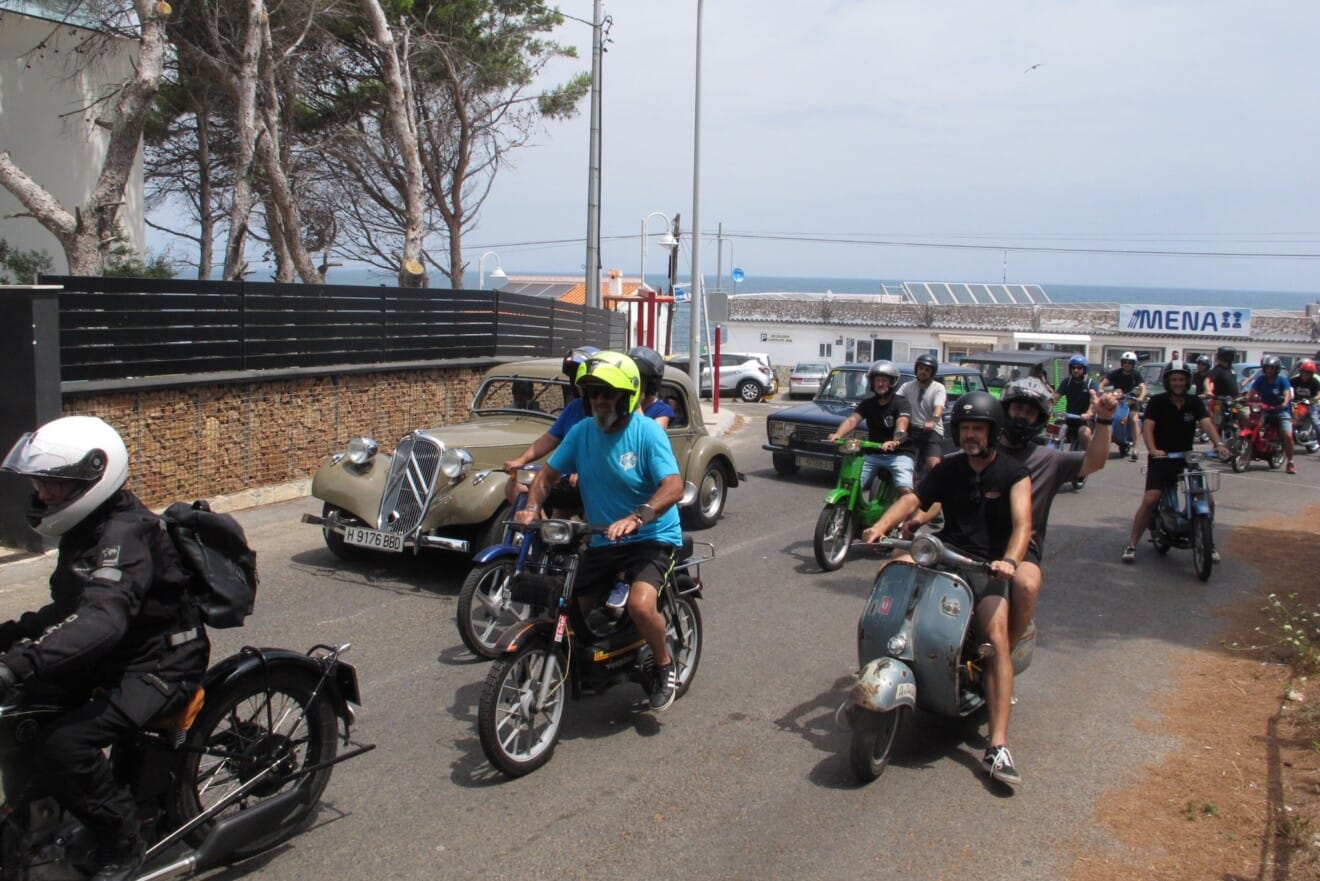 Exposición de motos y coches clásicos en Dénia 34