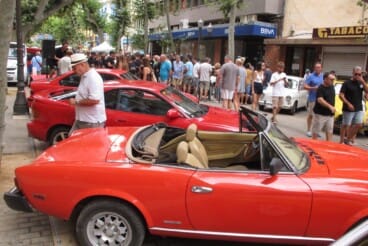 Exposición de motos y coches clásicos en Dénia 7