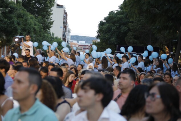 El Dia de Falles en Dénia: entre el éxito de las paellas, un susto junto a la playa y el sofocante termómetro 23 gala fallera de las fiestas de denia 2026 12