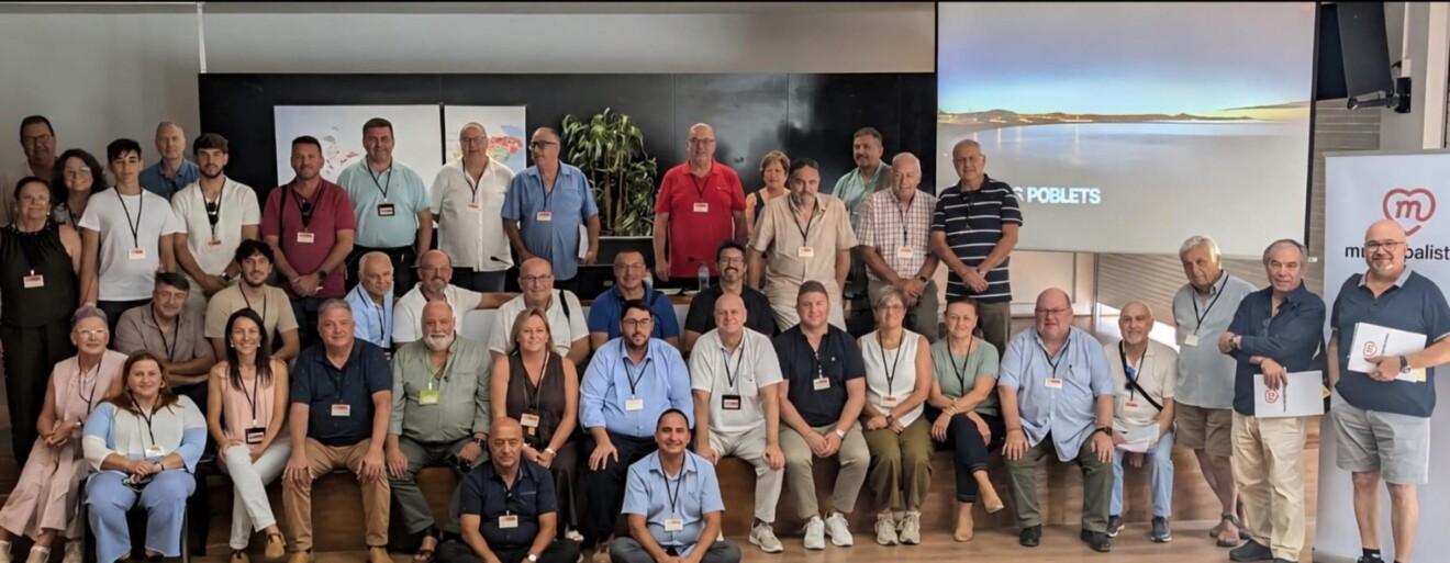 Foto de grupo del I Encuentro Provincial de Unión Municipalista en Alicante