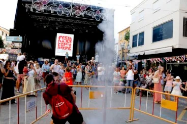 A festa infantil começa às 11h.