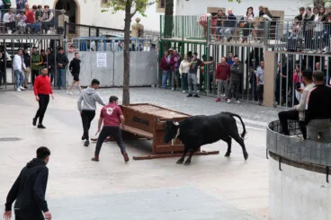 La Generalitat inyecta más de 700.000 euros en 2026 a los «bous al carrer» 4 jornada de bous al carrer en las fiestas de jesus nazareno de xabia en 2022 archivo