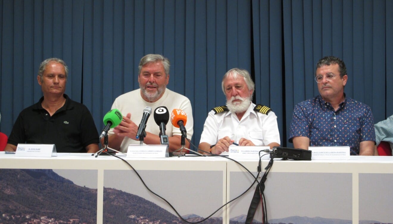La 8ª edición de “Esculturas frente al mar” vuelve a convertir Marina Dénia en un gran museo al aire libre frente al Mediterráneo