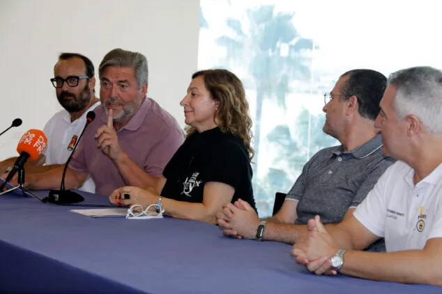 moros i cristians de denia dan a conocer el cartel programacion y pregonero 33