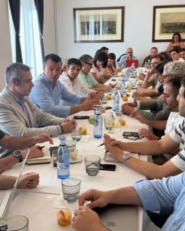 Rechazo al sistema de primarias para elegir candidatos