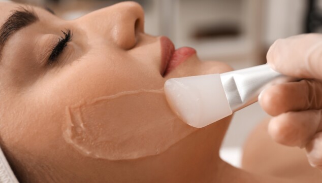 ¿Es buen momento para un peeling facial? Las opciones más seguras durante el verano 4 tratamientos seguros