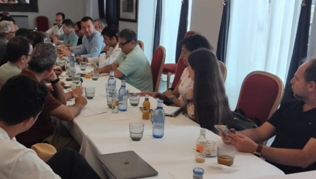 Vicent Mompó reivindica el papel de la Diputación durante la DANA y apuesta por una gestión comarcal de los servicios 1 Imagen: Vicent Mompó defiende el papel de la institución provincial en la DANA