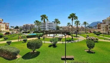 Zonas comunes y servicios exteriores en Las Marinas