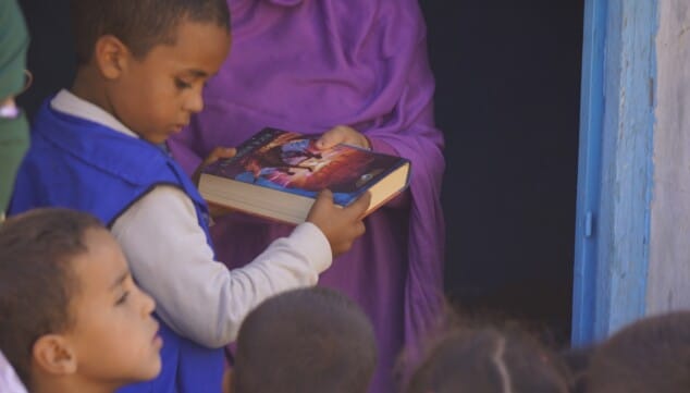 Dénia se moviliza para llevar 10 toneladas de material escolar al Sáhara 2 amigos de denia