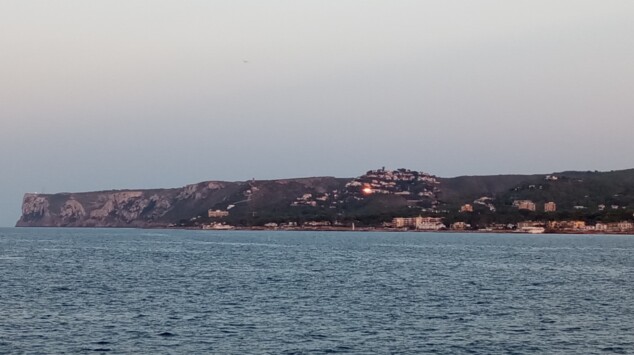 El eclipse solar en Dénia, entre la decepción por las nubes y un sobrecogedor apagón de última hora 26 asi se vivio el eclipse en denia 22