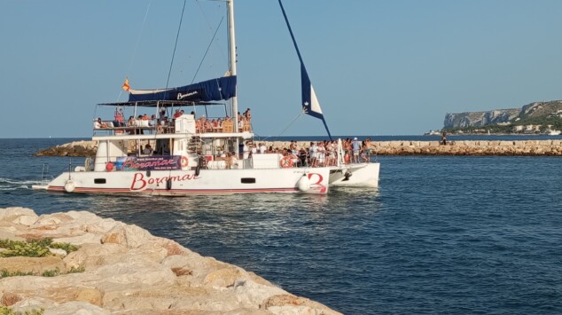 El eclipse solar en Dénia, entre la decepción por las nubes y un sobrecogedor apagón de última hora 41 asi se vivio el eclipse en denia 37