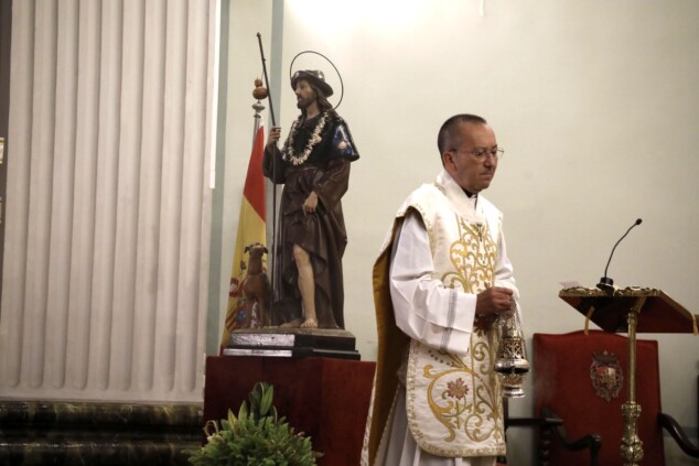 El atronador estallido de los arcabuces toma el centro de Dénia antes del esperado Milagro de la Niebla 35 batalla de arcabuceria y misa de los moros y cristianos 2026 de denia 32