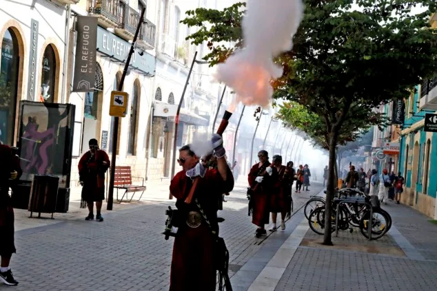 batalla de arcabuceria y misa de los moros y cristianos 2026 de denia 4