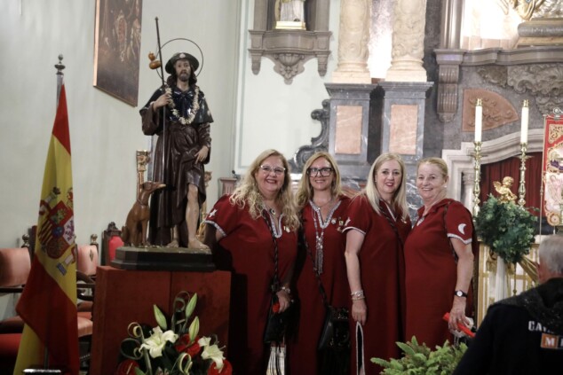 El atronador estallido de los arcabuces toma el centro de Dénia antes del esperado Milagro de la Niebla 47 batalla de arcabuceria y misa de los moros y cristianos 2026 de denia 44
