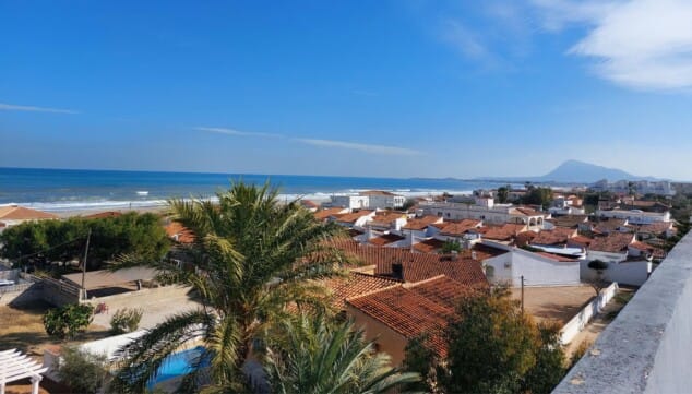 A 50 metros de la playa: vacaciones en Dénia con las mejores condiciones 1 Imagen: Casa de vacaciones a pocos metros de la playa