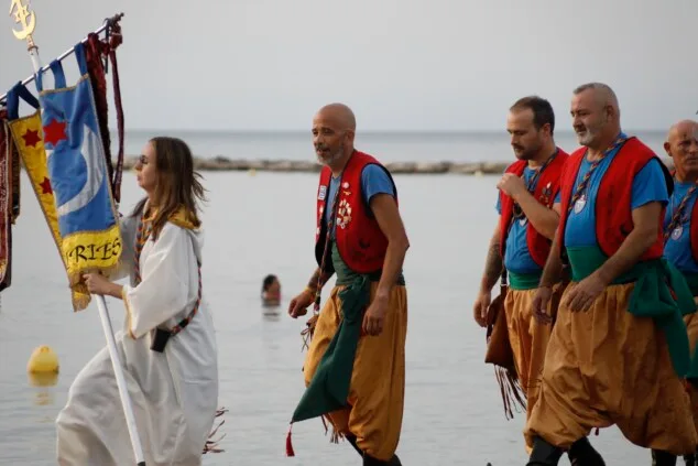 Dénia firma la tregua a orillas del mar: las tropas moras conquistan la escollera norte antes del gran choque 25 desembarco moro de denia de 2026 22