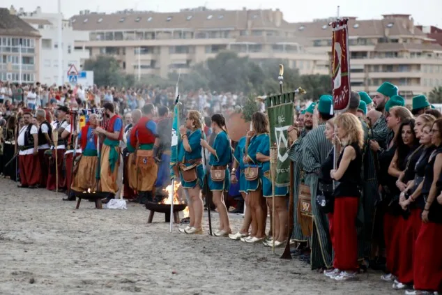 Dénia firma la tregua a orillas del mar: las tropas moras conquistan la escollera norte antes del gran choque 38 desembarco moro de denia de 2026 35