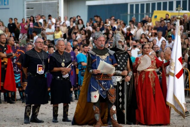 Dénia firma la tregua a orillas del mar: las tropas moras conquistan la escollera norte antes del gran choque 51 desembarco moro de denia de 2026 48