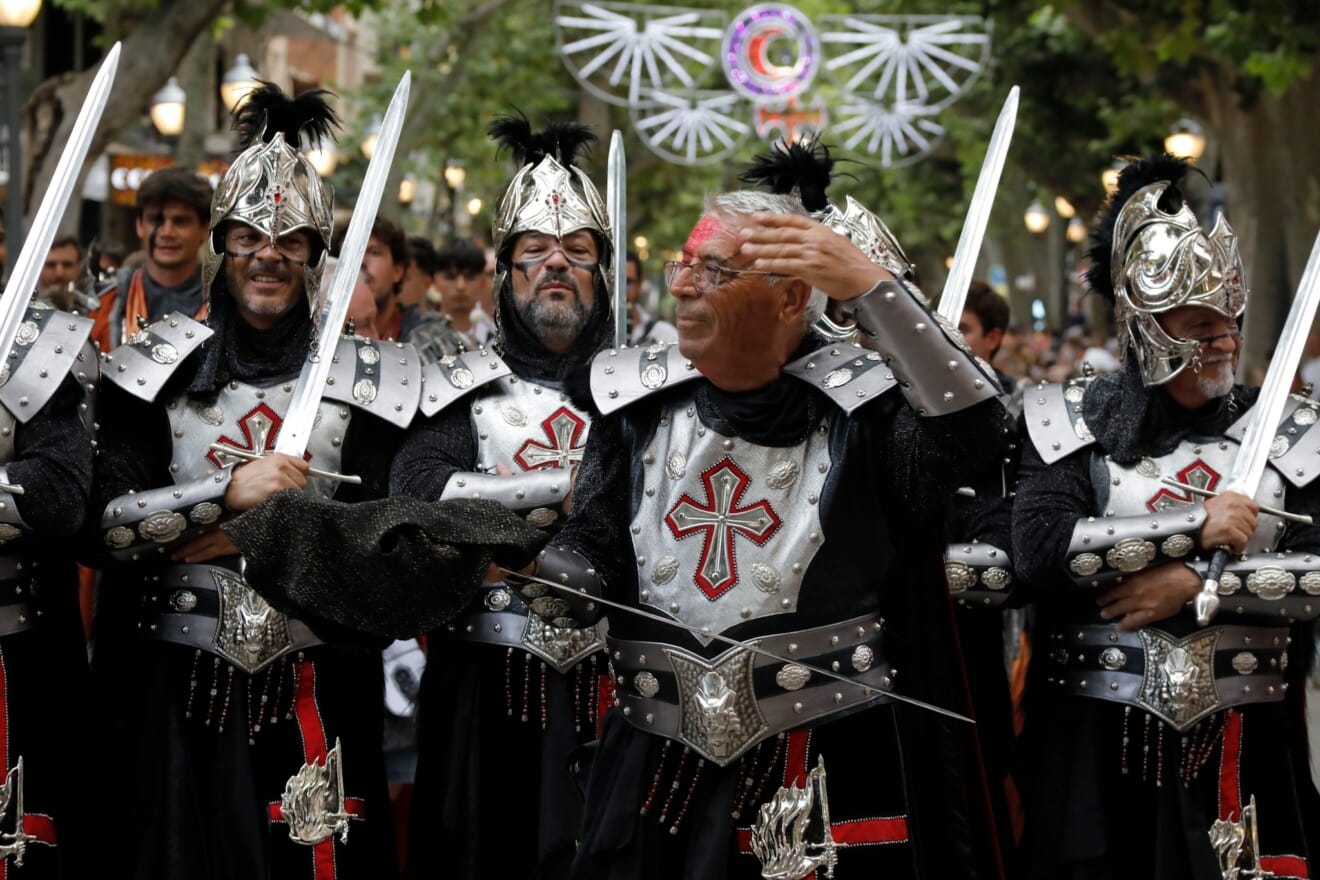 Desfile de gala de los Moros y Cristianos 2026 de Dénia 12