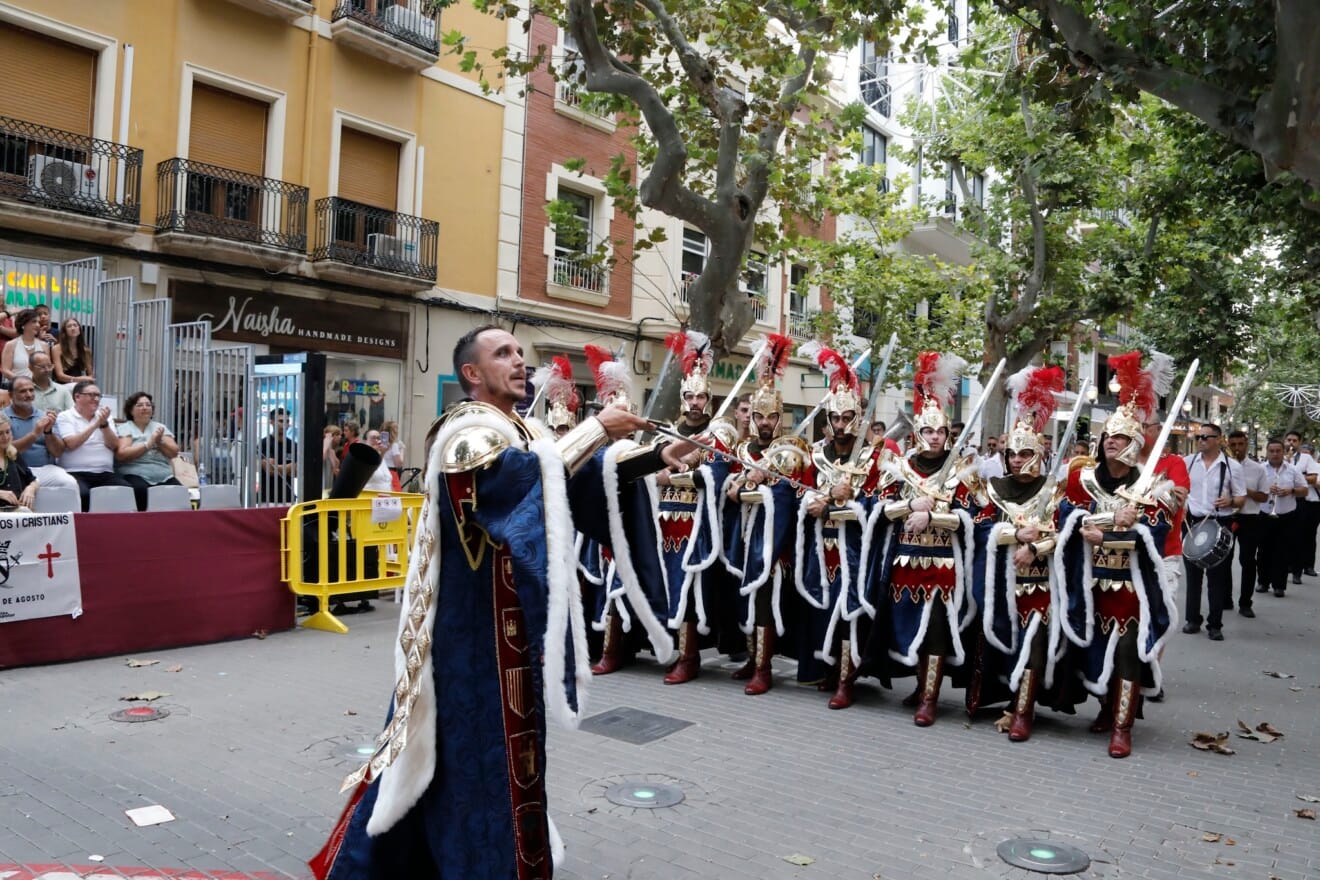 Desfile de gala de los Moros y Cristianos 2026 de Dénia 19
