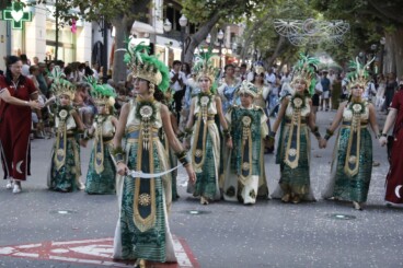 Desfile infantil y entrada de bandas de los Moros y Cristianos de Dénia 2026 107