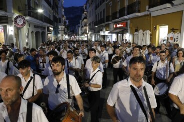 Desfile infantil y entrada de bandas de los Moros y Cristianos de Dénia 2026 131