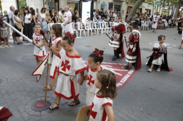 Desfile infantil y entrada de bandas de los Moros y Cristianos de Dénia 2026 17