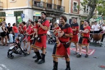 Desfile infantil y entrada de bandas de los Moros y Cristianos de Dénia 2026 24