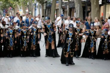Desfile infantil y entrada de bandas de los Moros y Cristianos de Dénia 2026 26
