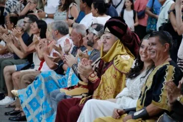 Desfile infantil y entrada de bandas de los Moros y Cristianos de Dénia 2026 37