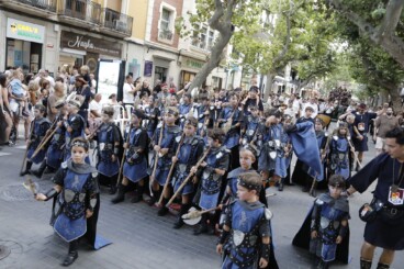 Desfile infantil y entrada de bandas de los Moros y Cristianos de Dénia 2026 4