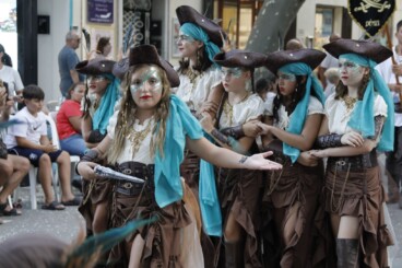 Desfile infantil y entrada de bandas de los Moros y Cristianos de Dénia 2026 50