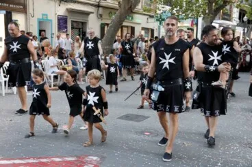 Desfile infantil y entrada de bandas de los Moros y Cristianos de Dénia 2026 53