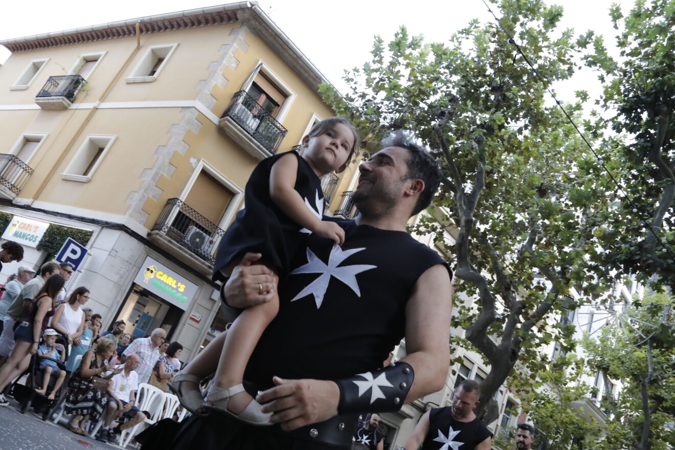 Desfile infantil y entrada de bandas de los Moros y Cristianos de Dénia 2026 54