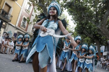 Desfile infantil y entrada de bandas de los Moros y Cristianos de Dénia 2026 67