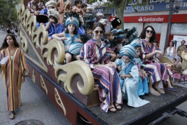 Desfile infantil y entrada de bandas de los Moros y Cristianos de Dénia 2026 79