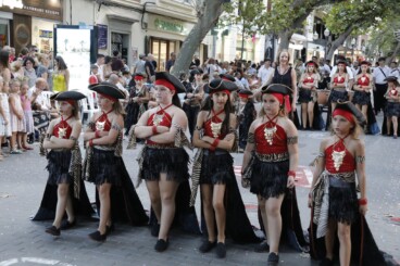 Desfile infantil y entrada de bandas de los Moros y Cristianos de Dénia 2026 87