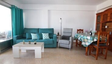 Interior bien equipado para una estancia cómoda