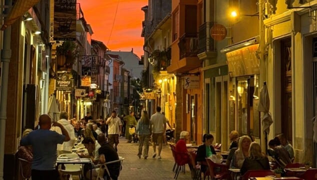 ¿Buscas alojamiento junto a tu perro en Dénia? Hay uno con mucha historia 11 la combinacion perfecta entre tradicion confort y mascotas