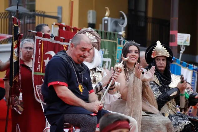 Arrancan los Moros y Cristianos de Dénia: así fue el primer gran día de fiesta 113 pregon y bienvenida a las fiestas de moros y cristianos 2026 de denia 109