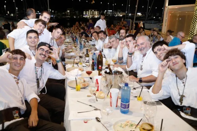 Arrancan los Moros y Cristianos de Dénia: así fue el primer gran día de fiesta 45 pregon y bienvenida a las fiestas de moros y cristianos 2026 de denia 41