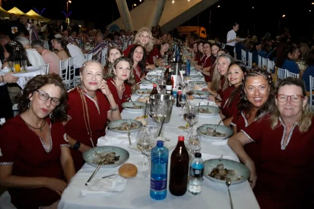 Arrancan los Moros y Cristianos de Dénia: así fue el primer gran día de fiesta 66 pregon y bienvenida a las fiestas de moros y cristianos 2026 de denia 62