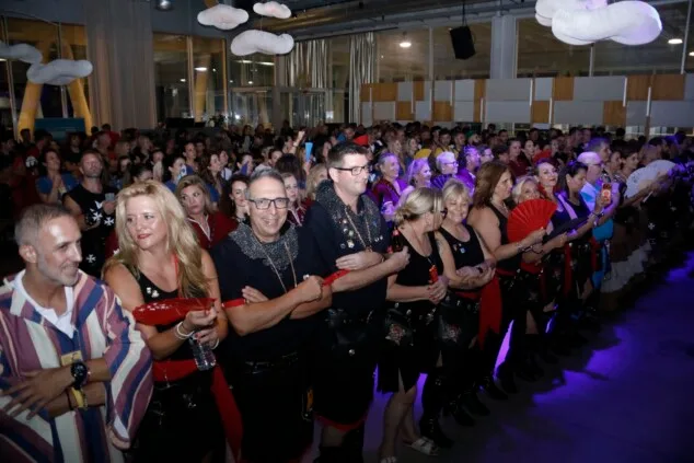 Arrancan los Moros y Cristianos de Dénia: así fue el primer gran día de fiesta 77 pregon y bienvenida a las fiestas de moros y cristianos 2026 de denia 73