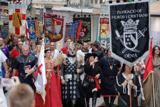 Arrancan los Moros y Cristianos de Dénia: así fue el primer gran día de fiesta 86 pregon y bienvenida a las fiestas de moros y cristianos 2026 de denia 82