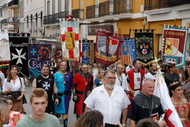 Arrancan los Moros y Cristianos de Dénia: así fue el primer gran día de fiesta 89 pregon y bienvenida a las fiestas de moros y cristianos 2026 de denia 85