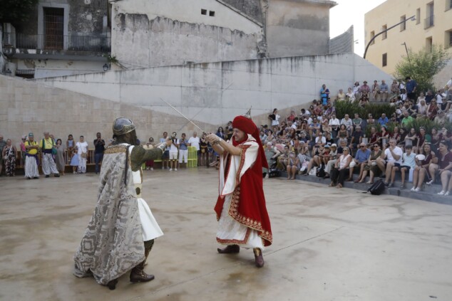 Pólvora, niebla y el «Vell Montgó»: Dénia despide sus Moros y Cristianos a lo grande 18 ultimos actos de los moros y cristianos de denia 2026 16
