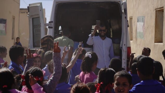 Dénia se moviliza para llevar 10 toneladas de material escolar al Sáhara 10 una caravana de solidaridad