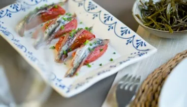 Una mesa para comer, compartir y celebrar